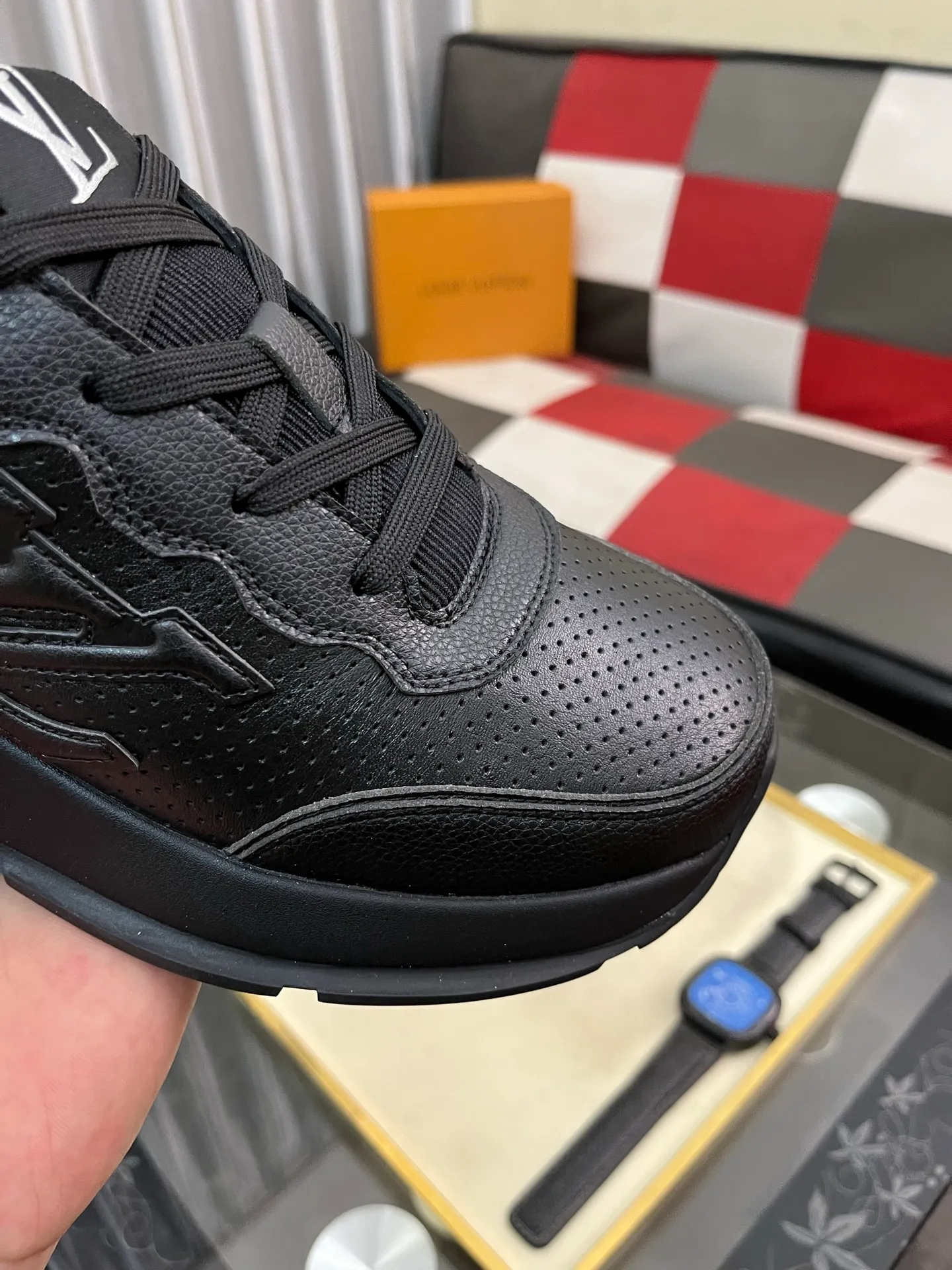 Men's shoes 💰458⌚️⌚️[Louis Vuitton LV] Dad shoes are popular casual sports shoes with outsole, breathable and comfortable, easy to walk, trendy men's versatile fly woven epoxy with ➕leather lining➕Gucci's popular original outsole, sports and running style, super comfortable. Code number 38-44